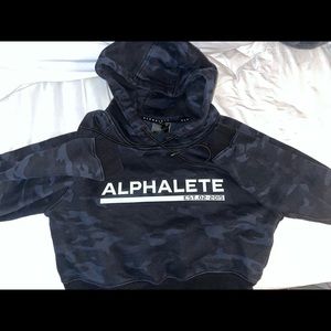 Alphalete cropped camo hoodie